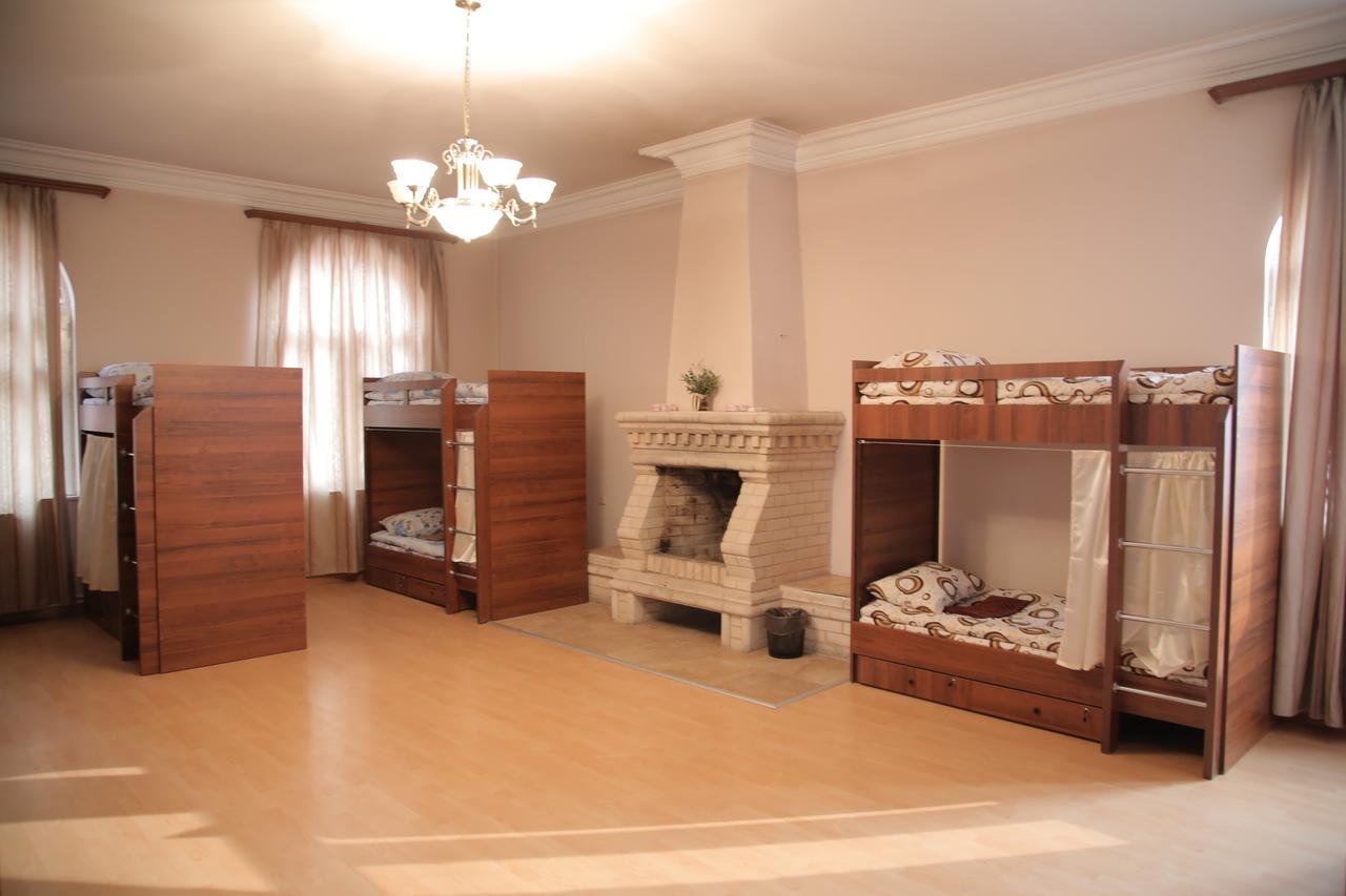 Noy Hostel Erivan Dış mekan fotoğraf