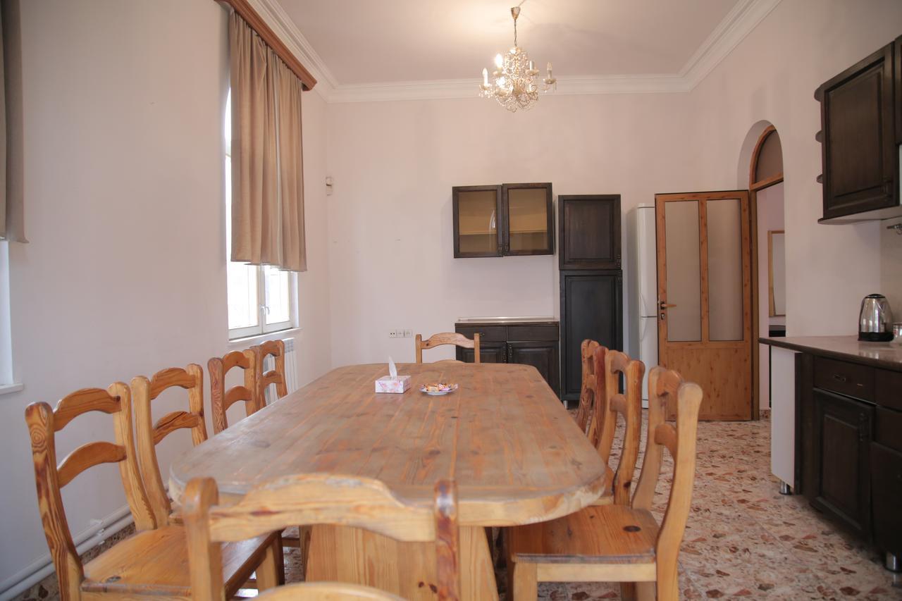 Noy Hostel Erivan Dış mekan fotoğraf
