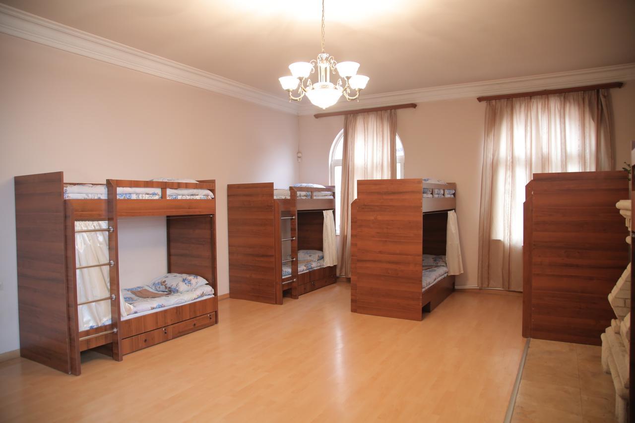 Noy Hostel Erivan Dış mekan fotoğraf